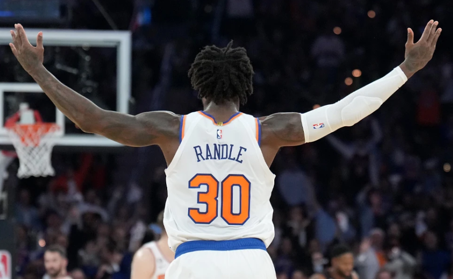  巴特勒三双热火加时险胜尼克斯  